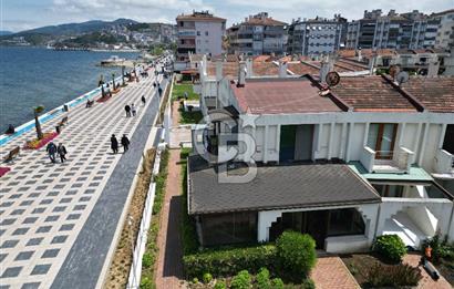 BURSA, MUDANYA BURGAZ'da DENİZE SIFIR KİRALIK VİLLA