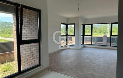 Tuna Mahallesi’nde Net 93m² Geniş Kullanımlı Satılık 3+1 Zemin Kat Daire