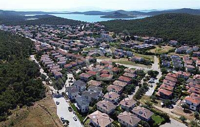 Çamlık'ın en geniş villası satışta