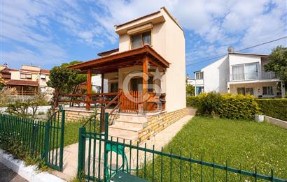 Çeşme Germiyan Site İçerisinde Eşyalı Satılık Yazlık