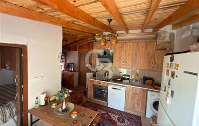 Foça’da Deniz Manzaralı, Havuzlu Site İçinde Tam Müstakil 4+2 Dubleks