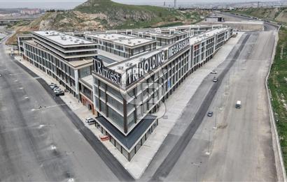 MEGA ŞAŞMAZ'DA YOLA CEPHELİ SATILIK DÜKKAN