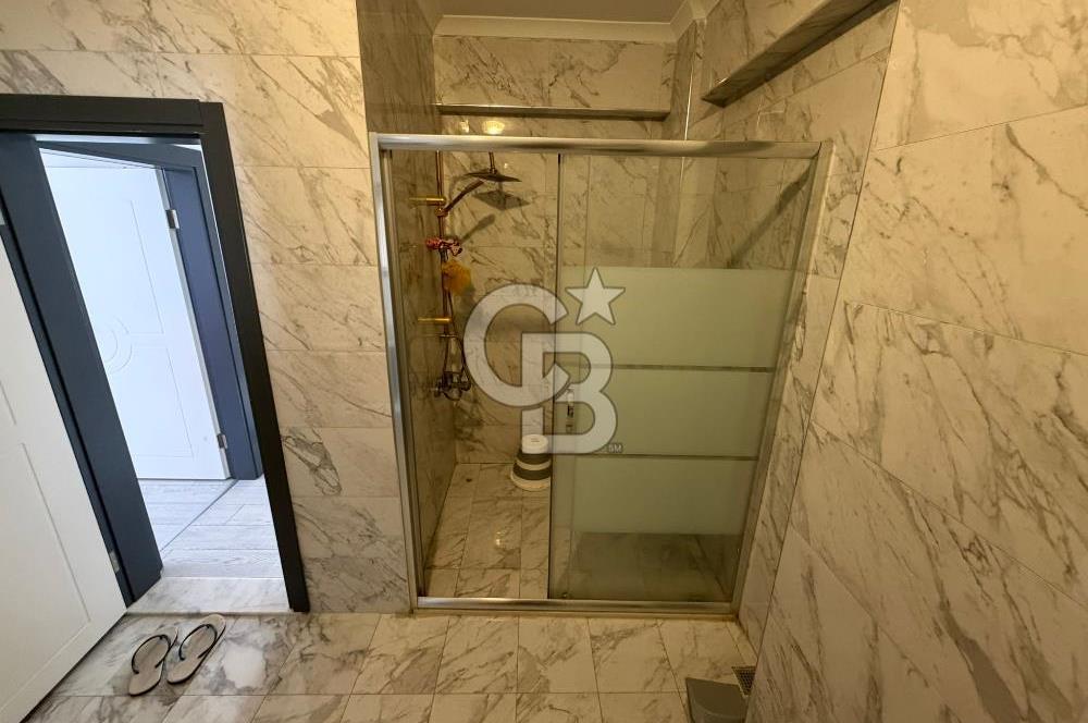 Karaköprü'de 4+1 Çatı Dubleks Ferah Eşyalı Satılık Daire