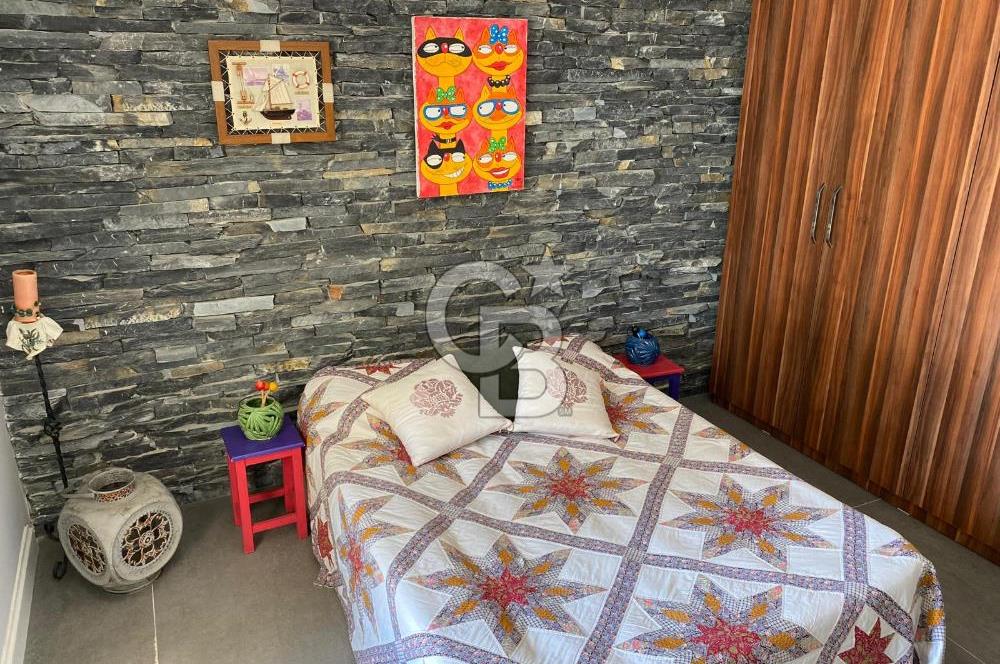 Bademlerde Doğayla iç içe Bahçeli Eşyalı Kiralık Müstakil Ev