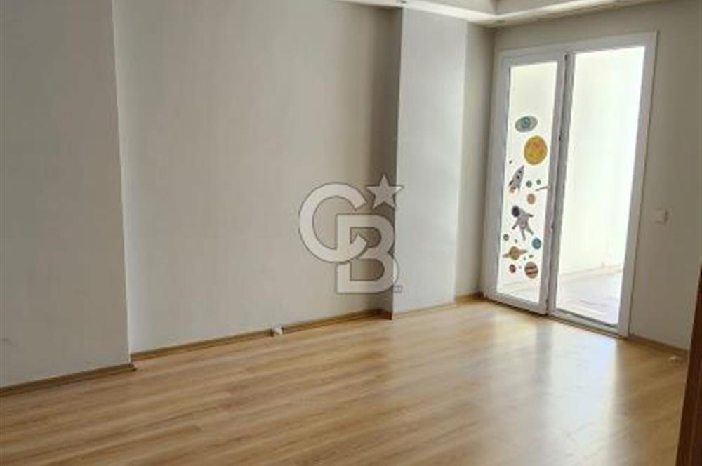 BÜYÜKÇEKMECE ATATÜRK MAH DE KİRALIK 2+1 DAİRE