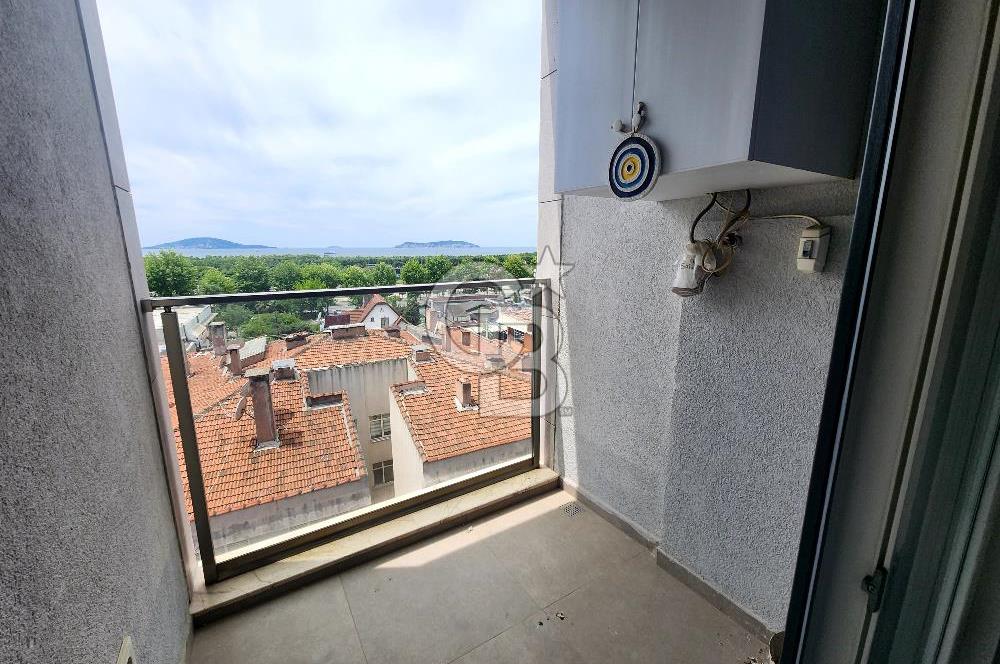 Süreyyapaşa Marmaray Yanı Deniz Manzaralı 2+1 Kiralık Daire