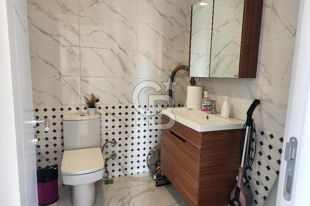 Süreyyapaşa Marmaray Yanı Deniz Manzaralı 2+1 Kiralık Daire