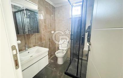 KARTAL ADAVİSTA'DA DENİZ GÖREN ÇİFT BALKONLU 2+1 KİRALIK DAİRE