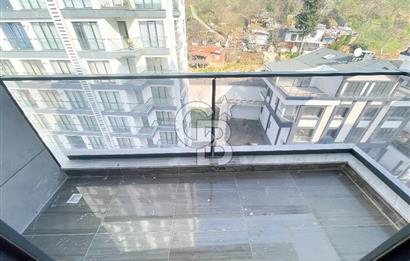 KARTAL ADAVİSTA'DA DENİZ GÖREN ÇİFT BALKONLU 2+1 KİRALIK DAİRE