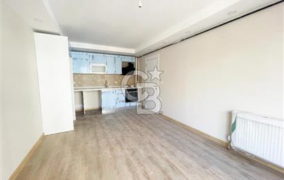 KARTAL ADAVİSTA'DA DENİZ GÖREN ÇİFT BALKONLU 2+1 KİRALIK DAİRE