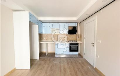 KARTAL ADAVİSTA'DA DENİZ GÖREN ÇİFT BALKONLU 2+1 KİRALIK DAİRE