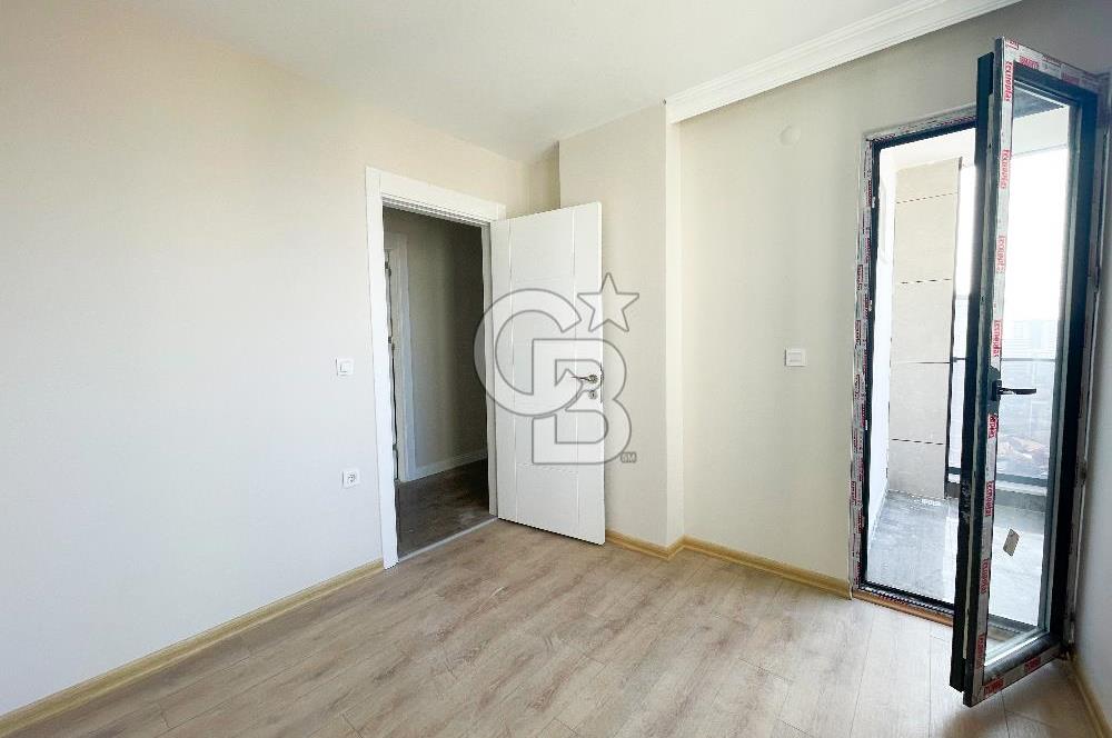 KARTAL ADAVİSTA'DA DENİZ GÖREN ÇİFT BALKONLU 2+1 KİRALIK DAİRE
