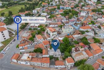 Ezine Cumhuriyet Mahallesi'nde 2 Parsel Bir Arada Müstakil ev - 1 - 352074
