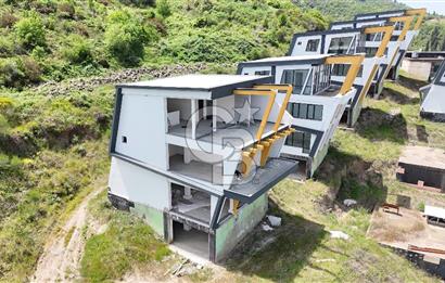 Değirmendere'de Satılık Her Katı Deniz Manzaralı Modern Villa