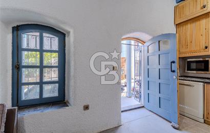 BODRUM YENİKÖY'DE MARİNA MANZARALI TİCARİ KULLANIMA UYGUN 2+1