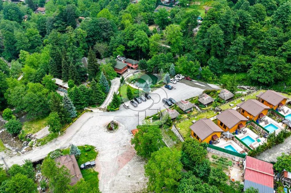 SAPANCA  İSTANBULDERE ALABALIK EVİ KONAKLAMA TESİSLERİ VE ARAZİLERİ SATILIK