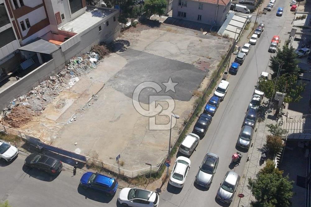 MALTEPE HUZUREVİ METROYA 5 DK | 975 m² KÖŞE KONUM TİCARİ ARSA