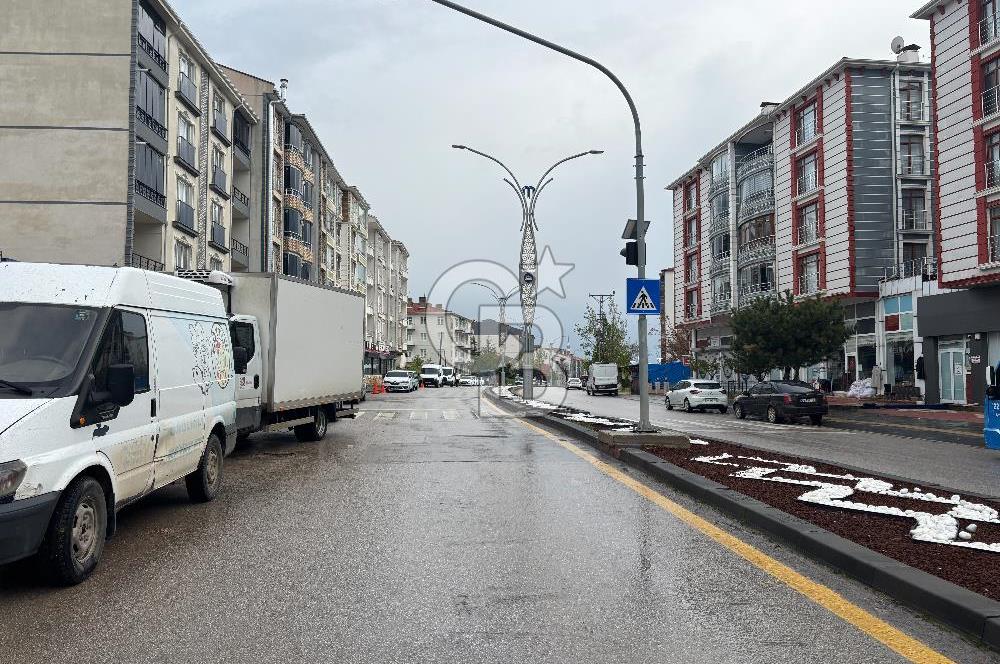 HAYMANA'NIN EN İŞLEK CADDESİNDE SATILIK 320 M² DÜKKAN