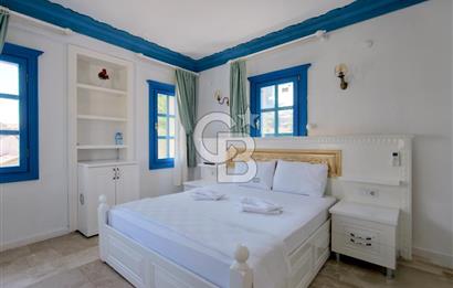ESKİ DATÇA'NIN İÇİNDE SATILIK HAVUZLU BUTİK OTEL VE VİLLALAR