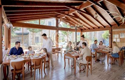 ESKİ DATÇA'NIN İÇİNDE SATILIK HAVUZLU BUTİK OTEL VE VİLLALAR