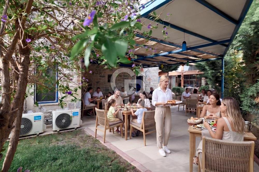 ESKİ DATÇA'NIN İÇİNDE SATILIK HAVUZLU BUTİK OTEL VE VİLLALAR