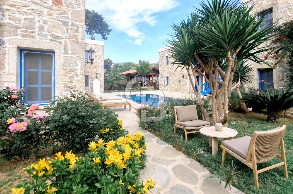 ESKİ DATÇA'NIN İÇİNDE SATILIK HAVUZLU BUTİK OTEL VE VİLLALAR