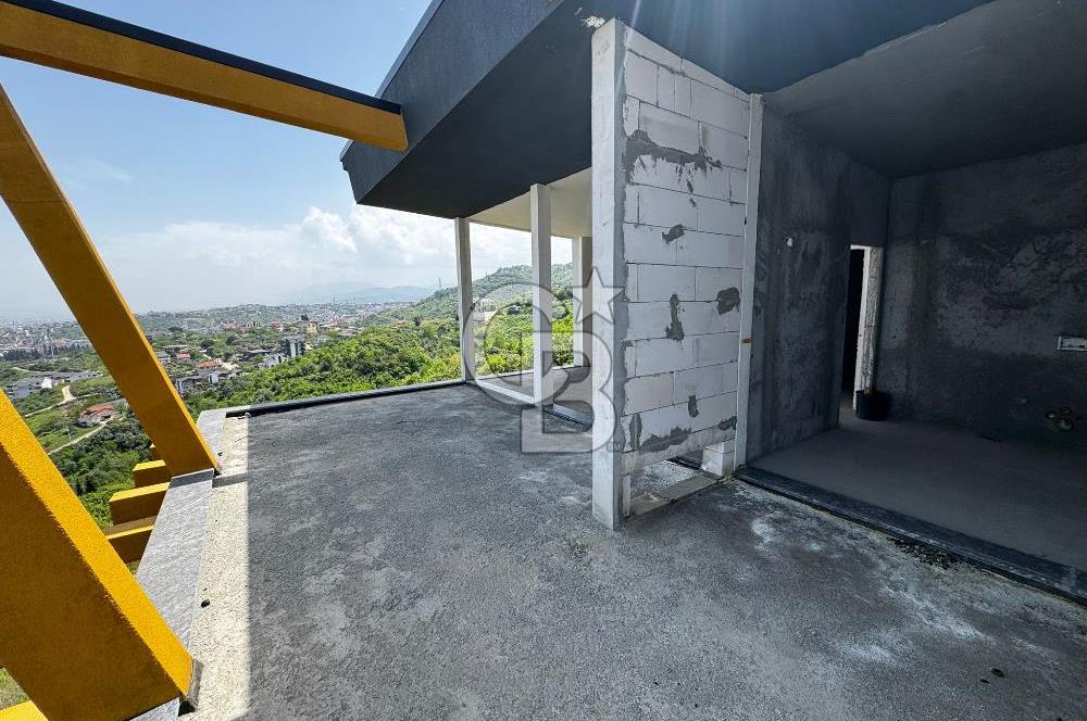 Değirmendere'de Satılık Her Katı Deniz Manzaralı Modern Villa