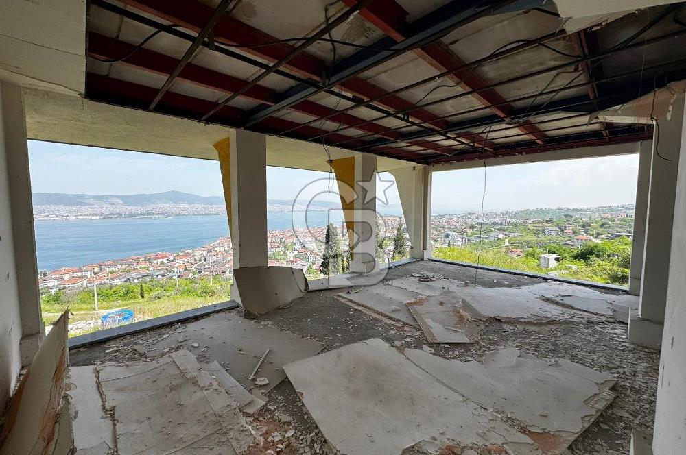 Değirmendere'de Satılık Her Katı Deniz Manzaralı Modern Villa