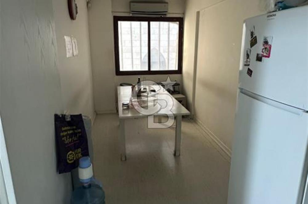 ÇANKAYA CENDELLİ İŞ MERKEZİ’NDE DEVREN KİRALIK 240 m² GELİNLİK & ABİYE ATÖLYESİ | HAZIR KURULU DÜZEN