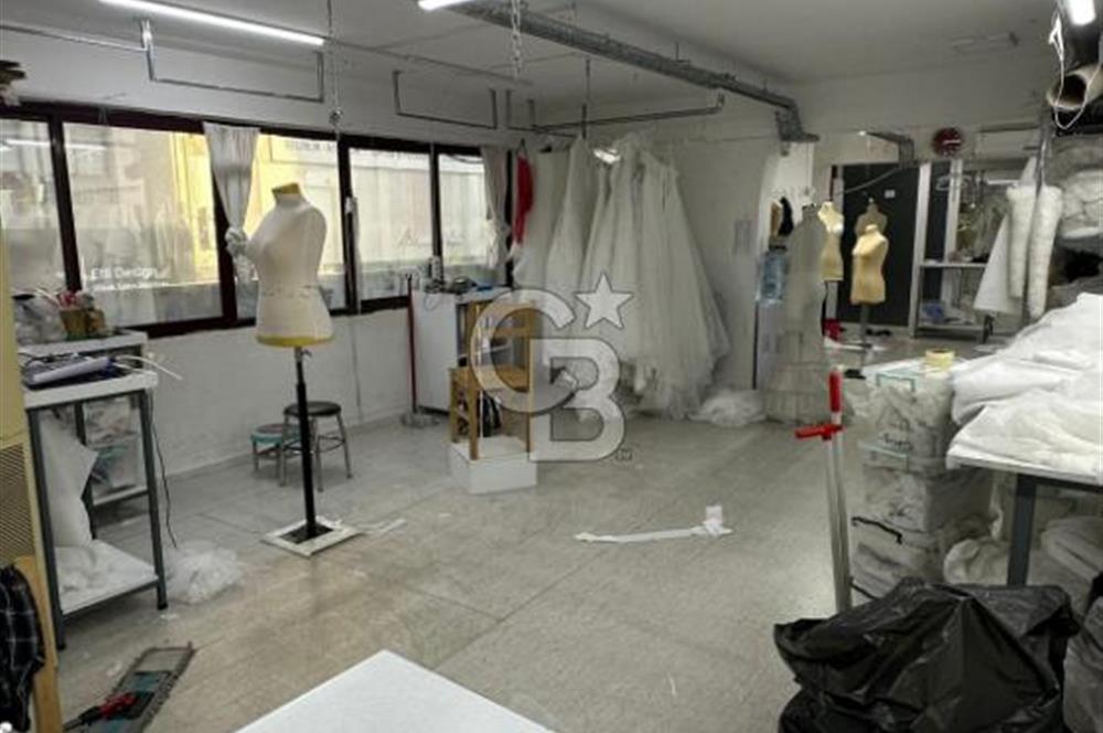 ÇANKAYA CENDELLİ İŞ MERKEZİ’NDE DEVREN KİRALIK 240 m² GELİNLİK & ABİYE ATÖLYESİ | HAZIR KURULU DÜZEN