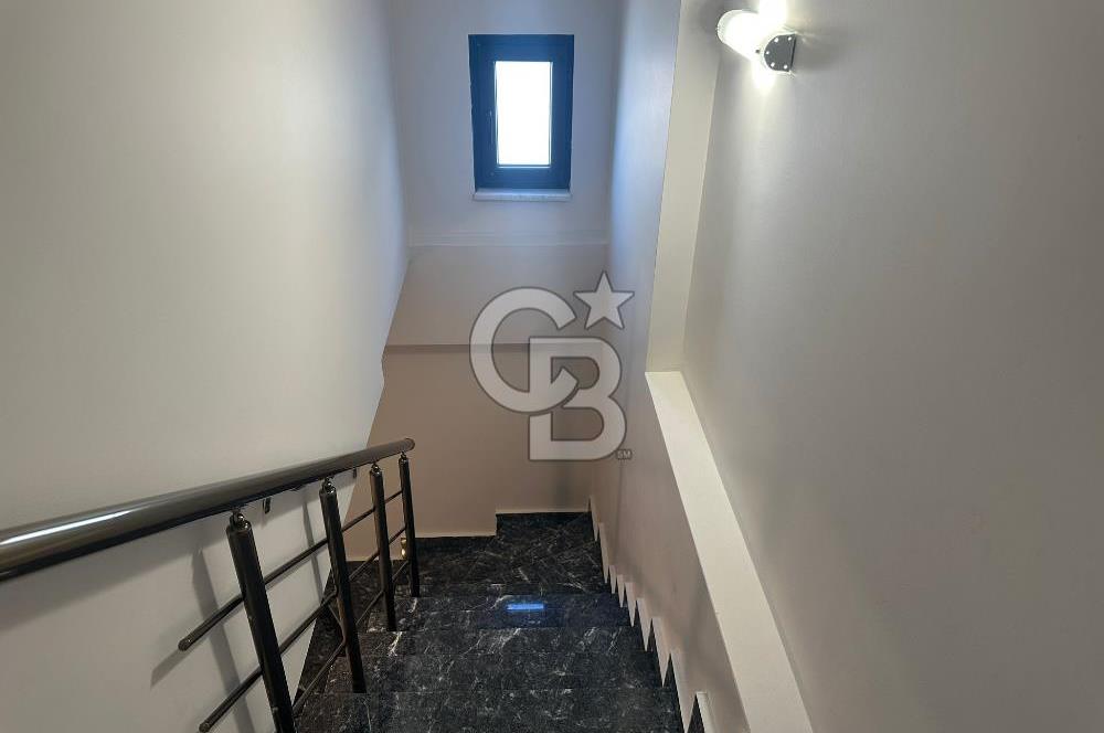 GÖLCÜK KARAKÖPRÜ MAH. SATILIK 4+1 ÇATI DUBLEKS