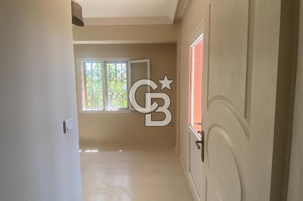 Urla Çeşmealtında Kiralık 2+1 Dubleks Villa