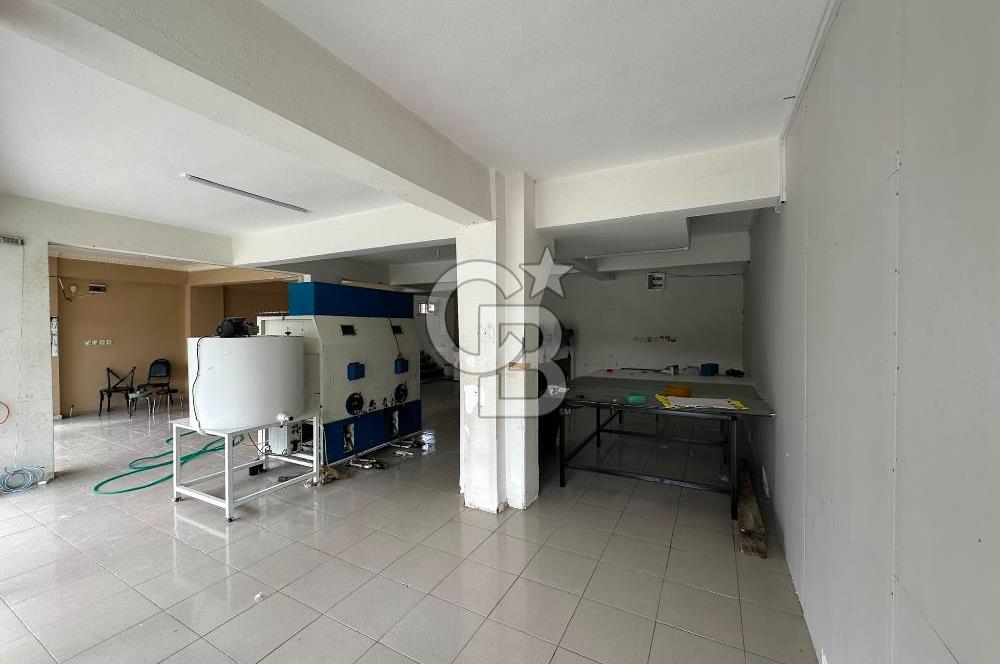ARNAVUTKÖY BOLLUCA CUMHURİYET CD.'DE KİRALIK 150 M2 DÜKKAN