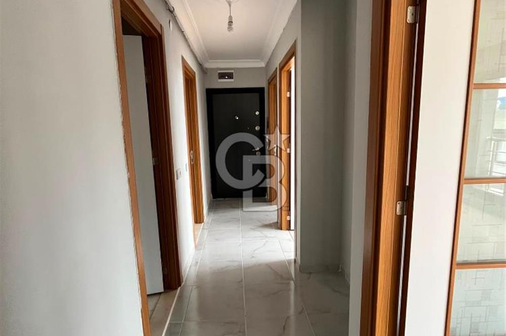 Semt polikliniği yanı yeni boyalı kiralık 2+1