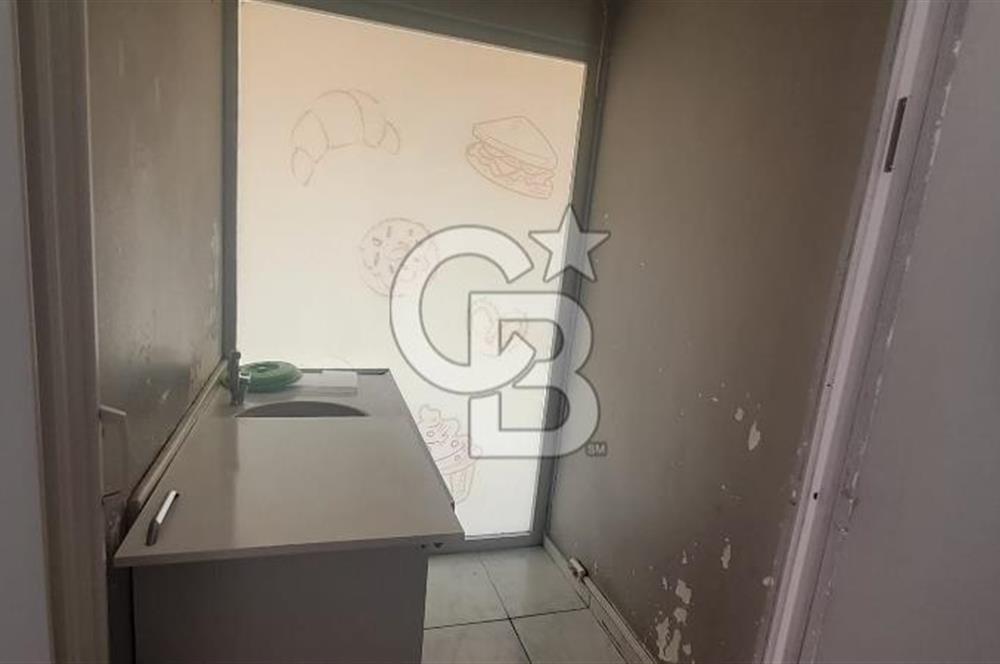 Narlıdere Ilıca Mahallesinde Merkezi Konumda Kiralık Dükkan