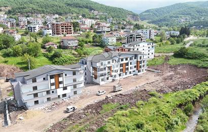 Gölcük Yazlıkta Satılık Yerden Isıtmalı 1+1 Modern Daire