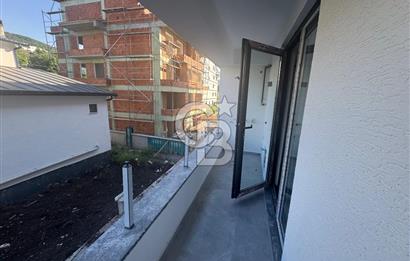 Gölcük Yazlıkta Satılık Yerden Isıtmalı 1+1 Modern Daire
