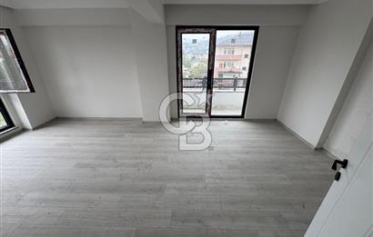 Gölcük Şirinköy'de Satılık Yerden Isıtmalı 2+1 Daire