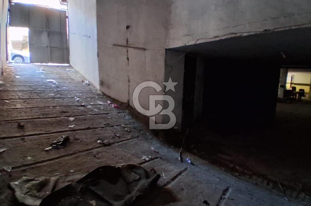 Kaynarca Fevzi Çakmak mah kiralık 900 m2 net dükkan mağaza depo