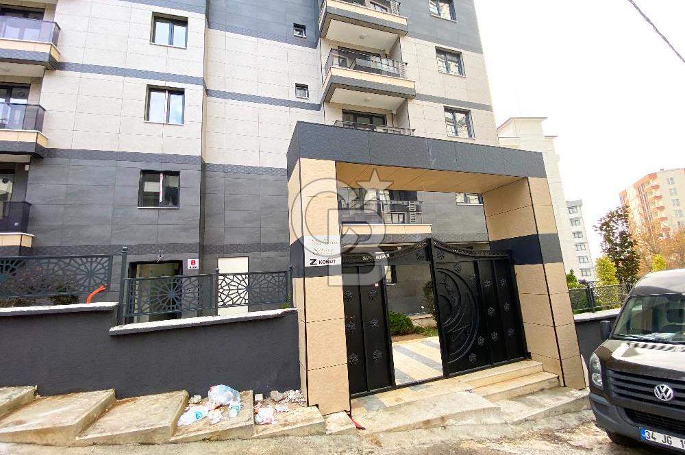 KARTAL ADAVİSTA'DA DENİZ GÖREN ÇİFT BALKONLU 2+1 KİRALIK DAİRE