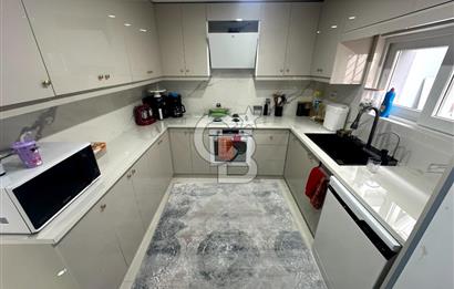 Gölcük Yeni Mahallede Satılık 4+1 Müstakil Bina