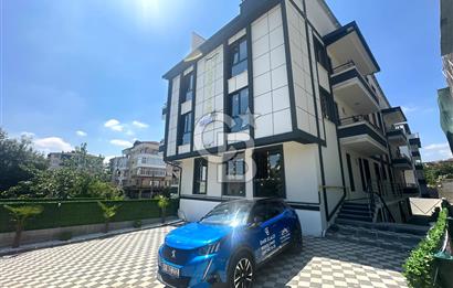 Gölcük Piyalepaşa Satılık 3+1 Deniz Manzaralı Çatı Dubleks