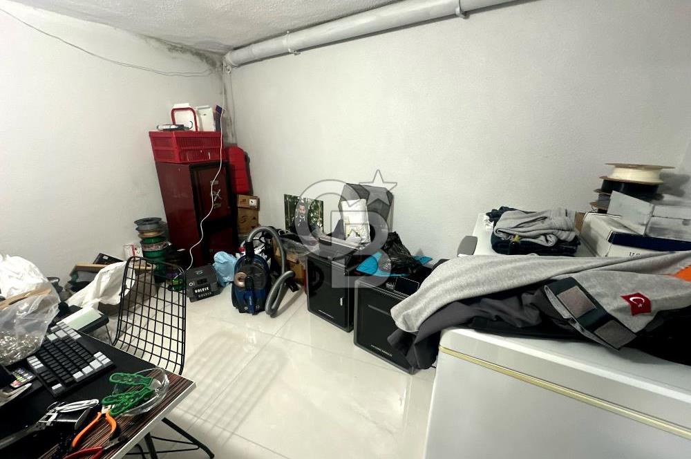 Gölcük Yeni Mahallede Satılık 4+1 Müstakil Bina