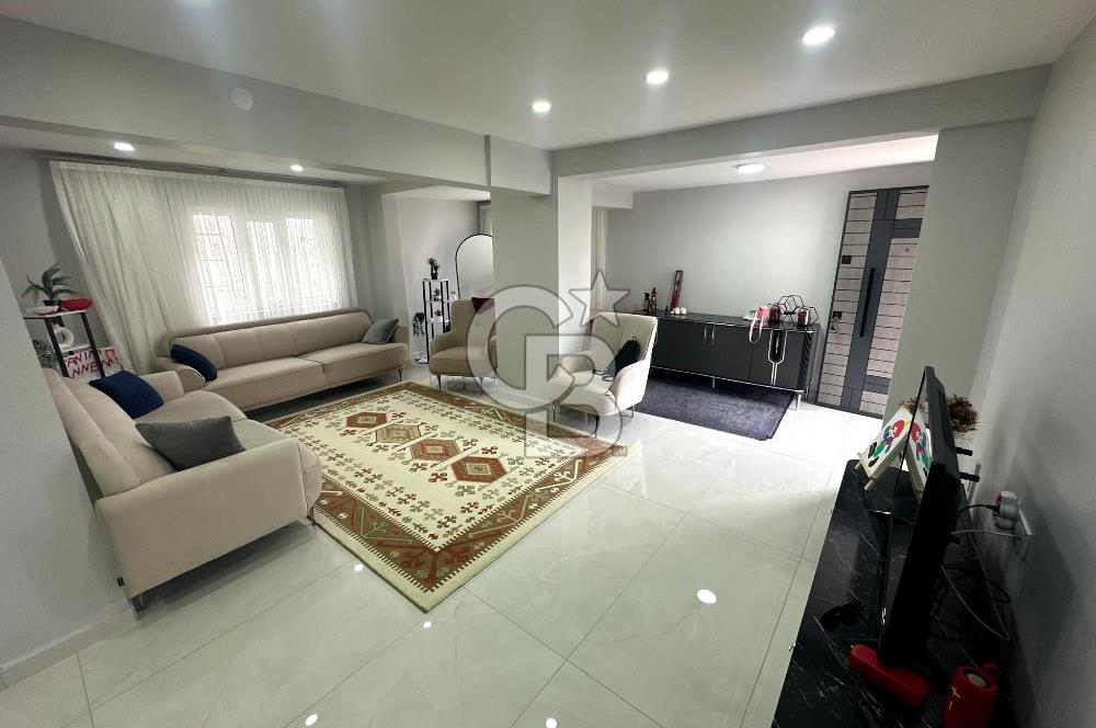 Gölcük Yeni Mahallede Satılık 4+1 Müstakil Bina