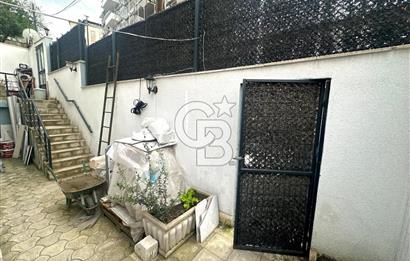 Gölcük Yeni Mahallede Satılık 4+1 Müstakil Bina