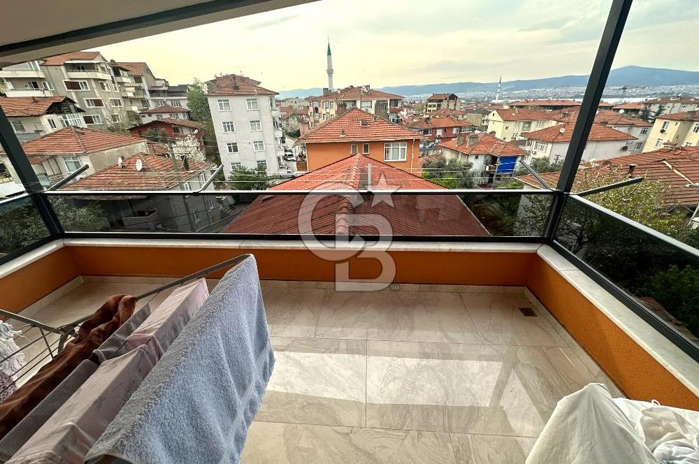Gölcük Yeni Mahallede Satılık 4+1 Müstakil Bina