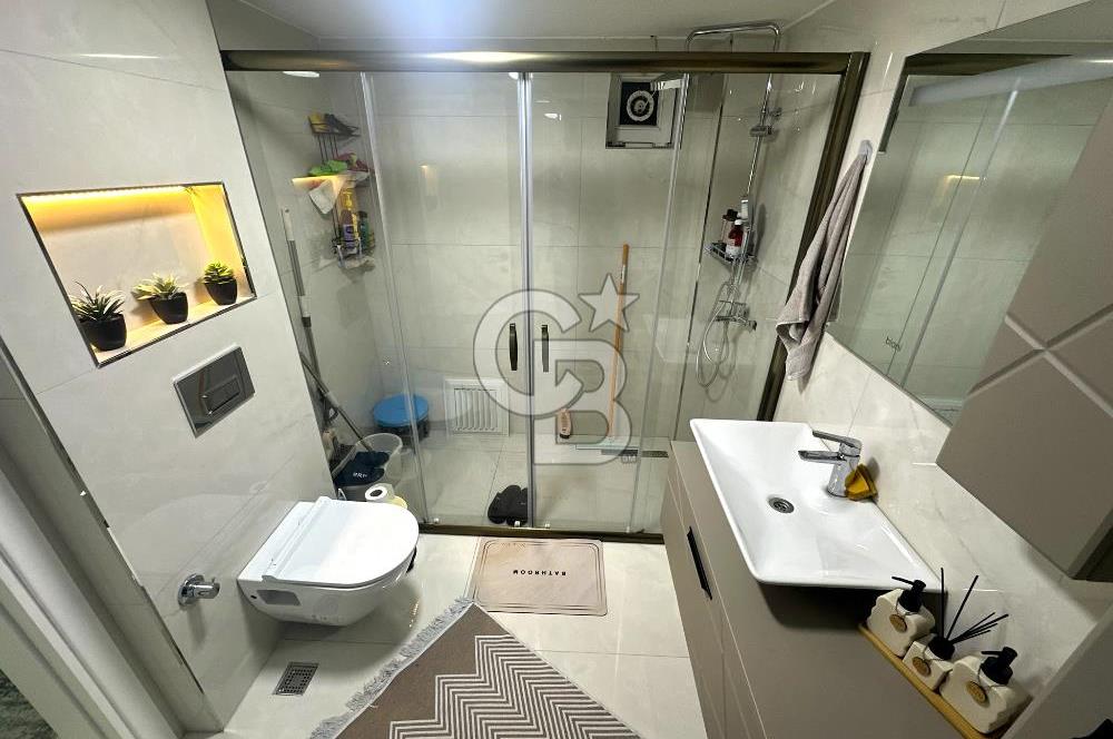 Gölcük Yeni Mahallede Satılık 4+1 Müstakil Bina