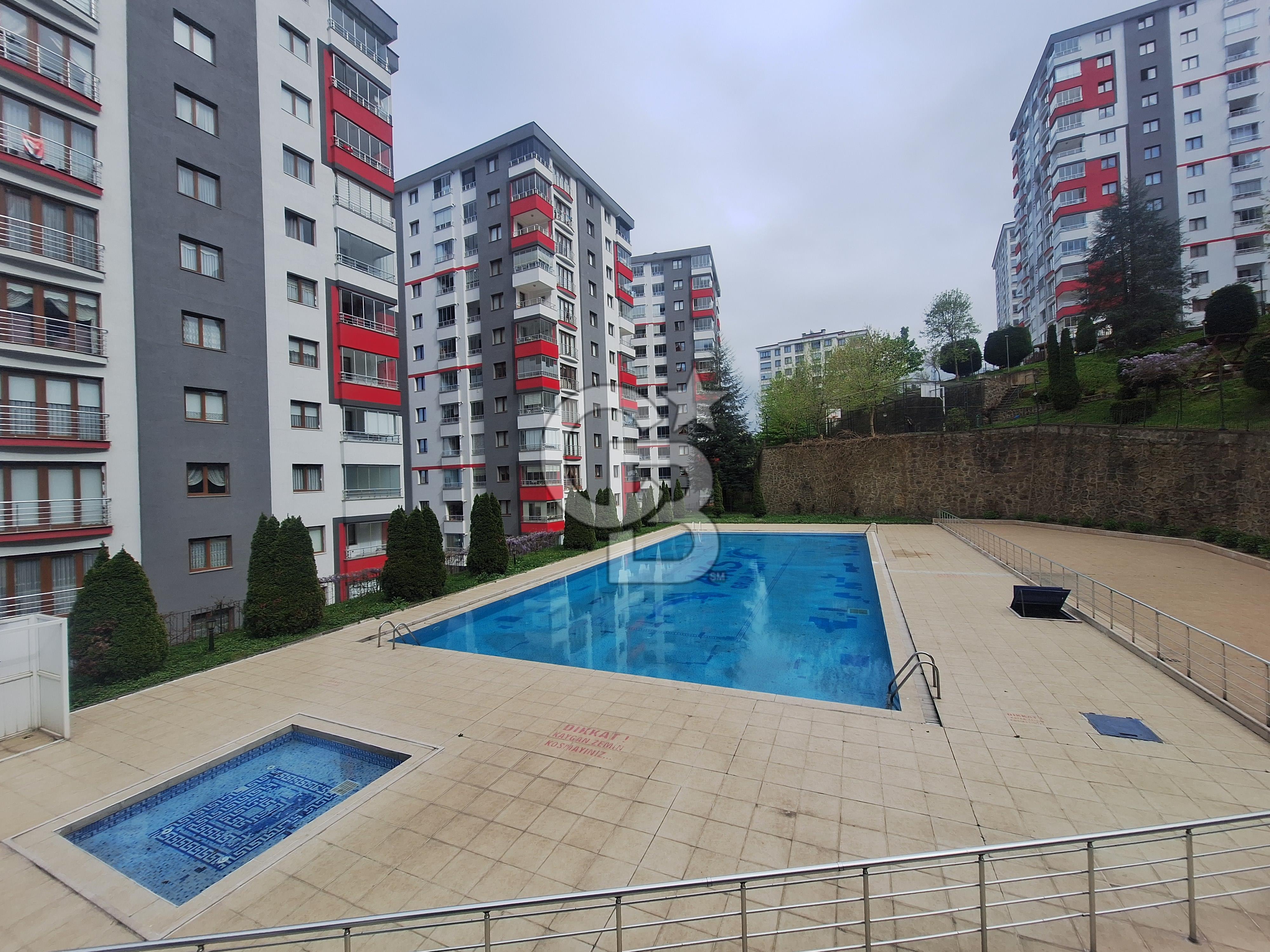 İNCİ EVLERİ'NDE SOSYAL DONATILI,MASRAFSIZ SATILIK 3+1 DAİRE