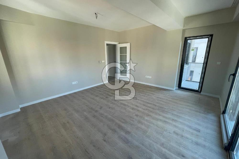KUYUBAŞINDA ÇİFT BANYOLU MARMARAYA YAKIN 2+1 KİRALIK DAİRE