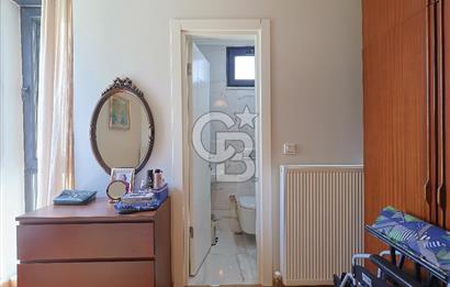 Bağdat caddesi Caddebostan'da Satılık 3+1 Genç Bina